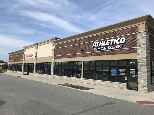 Marquette Shopping Center & Office Plaza: 450 Saint John Rd, Michigan City, IN 46360